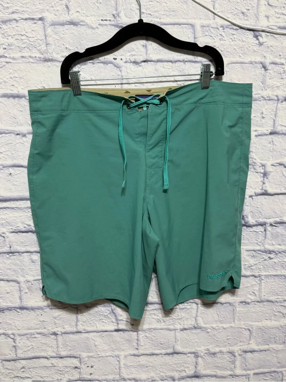 Patagonia Board Shorts Mens 35 Teal Light & Variable Swim Beach Travel